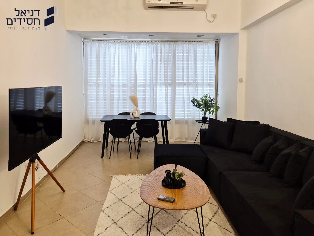 הנוטרים 4 חולון